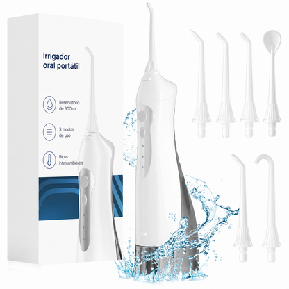 Irrigador oral portátil com reservatório e bicos